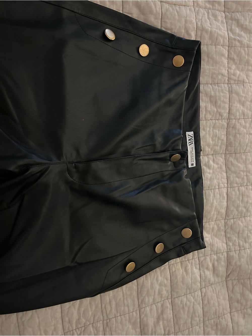 Pants Subcategory Identification - Picture 3 of 7